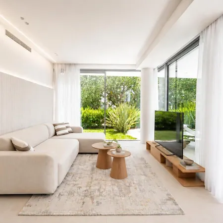 شقة Borique Seafront Residences - Garden *